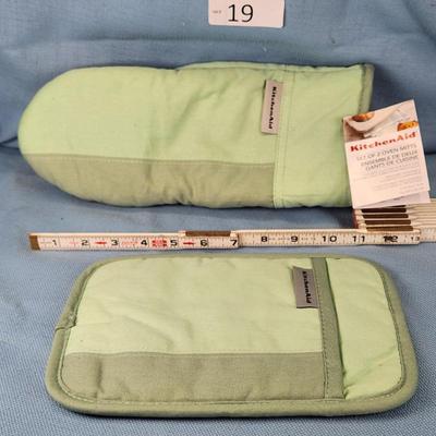 Sale Photo Thumbnail #97