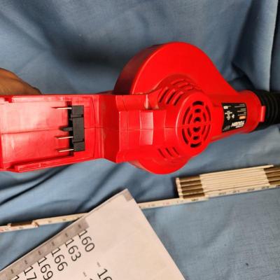 Sale Photo Thumbnail #438