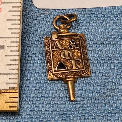 Sale Photo Thumbnail #536