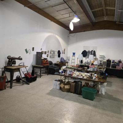 Sale Photo Thumbnail #46