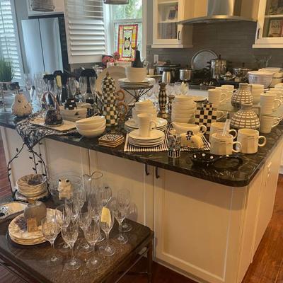 Sale Photo Thumbnail #107