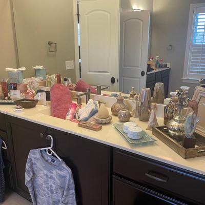 Sale Photo Thumbnail #174