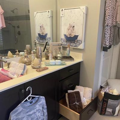 Sale Photo Thumbnail #175