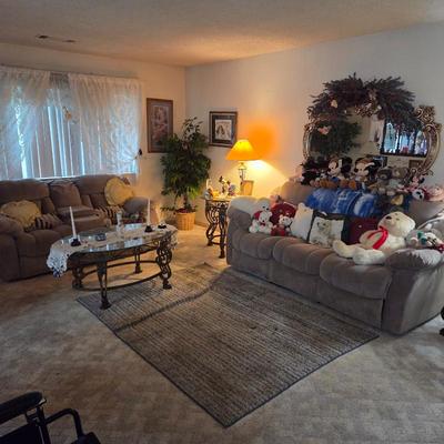 Sale Photo Thumbnail #3