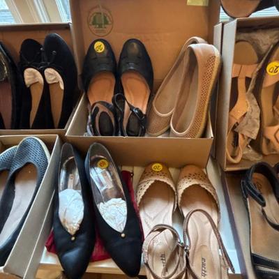 Sale Photo Thumbnail #65