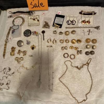 Sale Photo Thumbnail #129