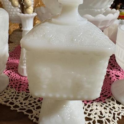 Sale Photo Thumbnail #796