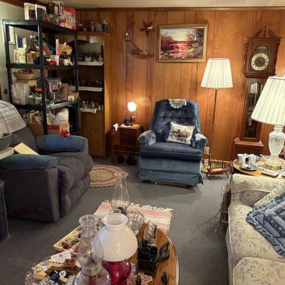 Sale Photo Thumbnail #1096