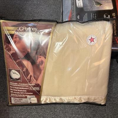 Sale Photo Thumbnail #648