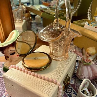 Sale Photo Thumbnail #582