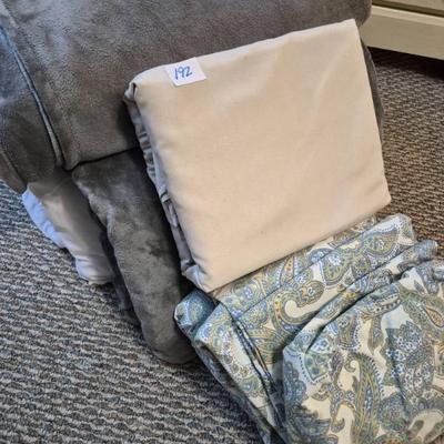 Sale Photo Thumbnail #312