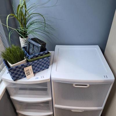 Sale Photo Thumbnail #308