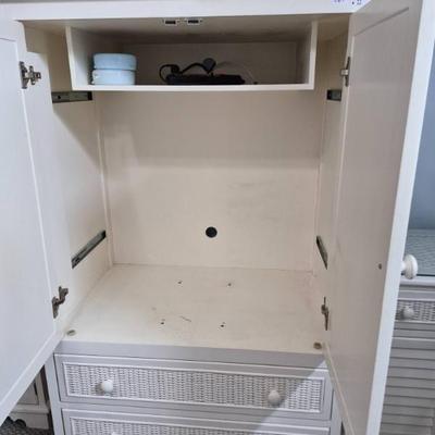 Sale Photo Thumbnail #447