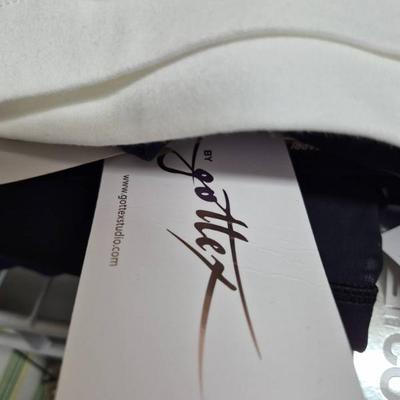 Sale Photo Thumbnail #380