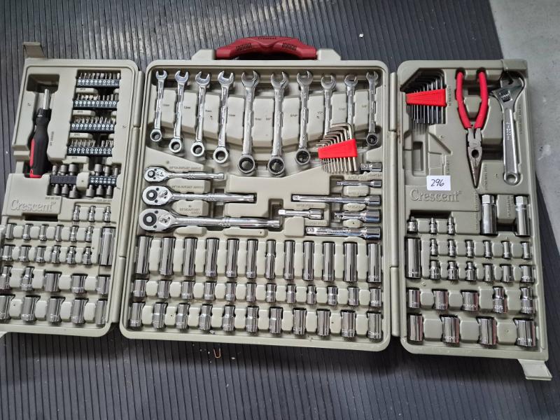 Sale Photo Thumbnail #505