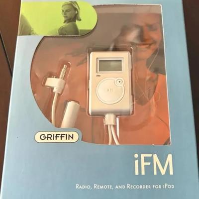 IFM Radio remote And Recorder For IPOD