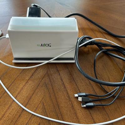 Rejuice Charger With Cables