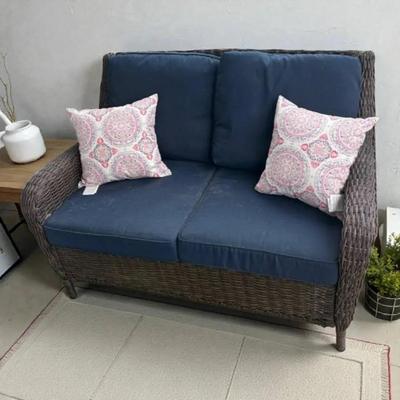 Hampton Bay Loveseat With Cover