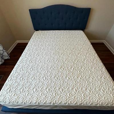 Tempur-Pedic Queen Mattress