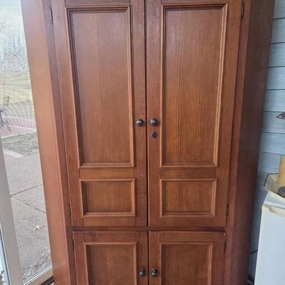 Hamilton Heritage Collection corner entertainment cabinet. 