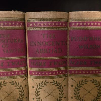 Set Of 24 Copyright 1923 Mark Twain Hard Cover Novels
