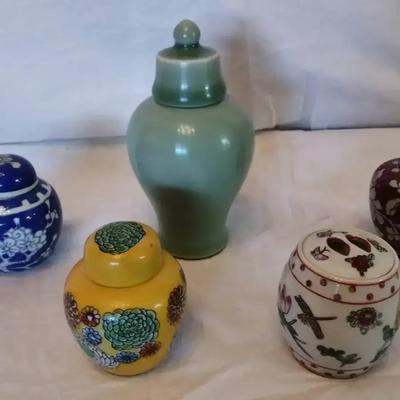 Miniature Urns