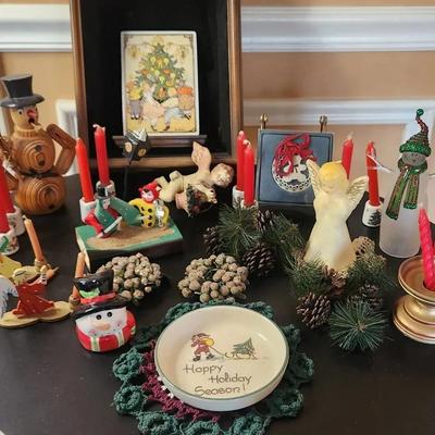 Vintage Holiday Collectible Decor 