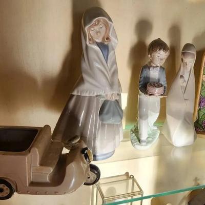 Inarco Japan Golf Cart Figurine, NAO Lladro Figurines, The Kitchen Madonna, 