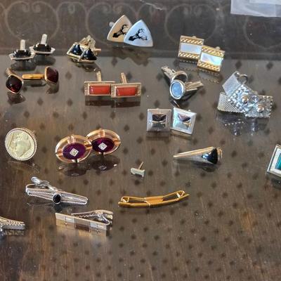Swanky, Anson, And Other Vintage Cufflinks