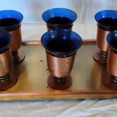 Art Deco Cocktail Cups and Serving Tray 