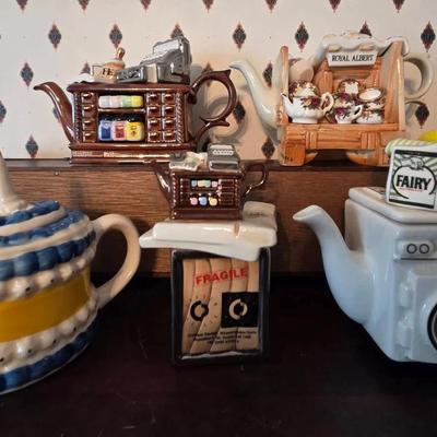 Paul Cardew, Tony Carter, Royal Albert Old Country Roses And Ceramic Tea Pots