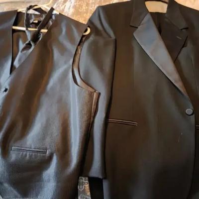 Men's Jim's Formal Wear & Castelli 