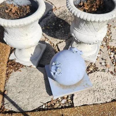 Two Planter Pots & Frog Globe Yard Decor 
