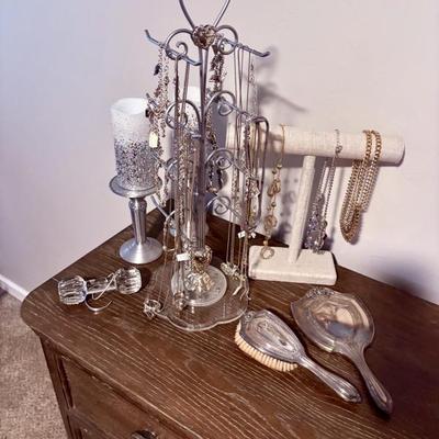 Sale Photo Thumbnail #125