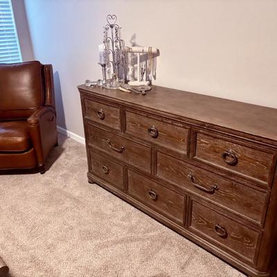 Sale Photo Thumbnail #124