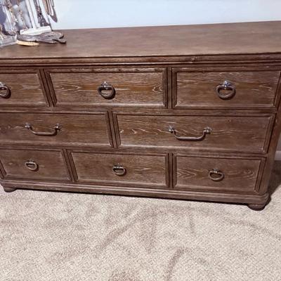 Sale Photo Thumbnail #128