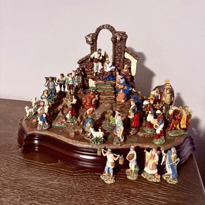 Sale Photo Thumbnail #129