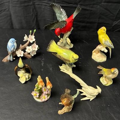 Sale Photo Thumbnail #48: Vintage Porcelain Bird Figurine Collection by Gobel, Herend and Hutschenreuther