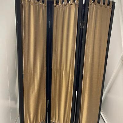 Sale Photo Thumbnail #14: Vintage - Large - Room Divider