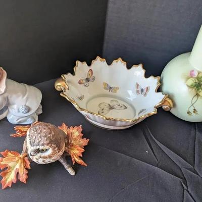 Sale Photo Thumbnail #42: Mystery Lot Of Collectibles Ft Lenox, Lladró And Límoges