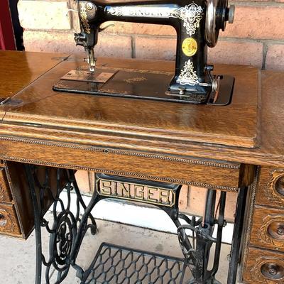 Antique Singer Sewing Machine 