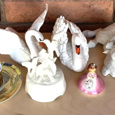 Porcelain Animal Decor