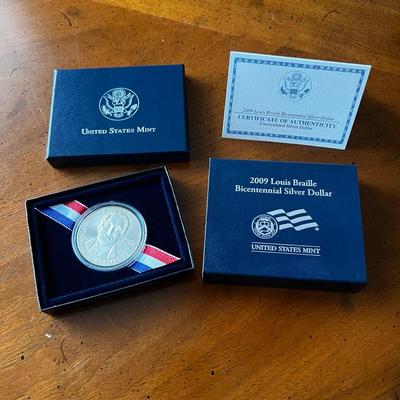 2009 Louis Braille Bicentennial Silver Dollar Lot B