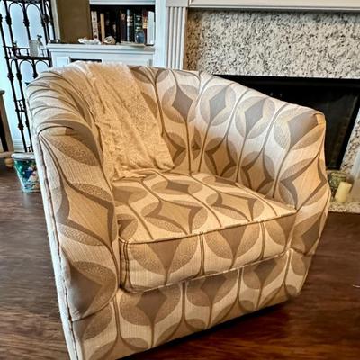 Sale Photo Thumbnail #35