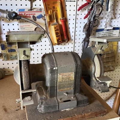 Sale Photo Thumbnail #102