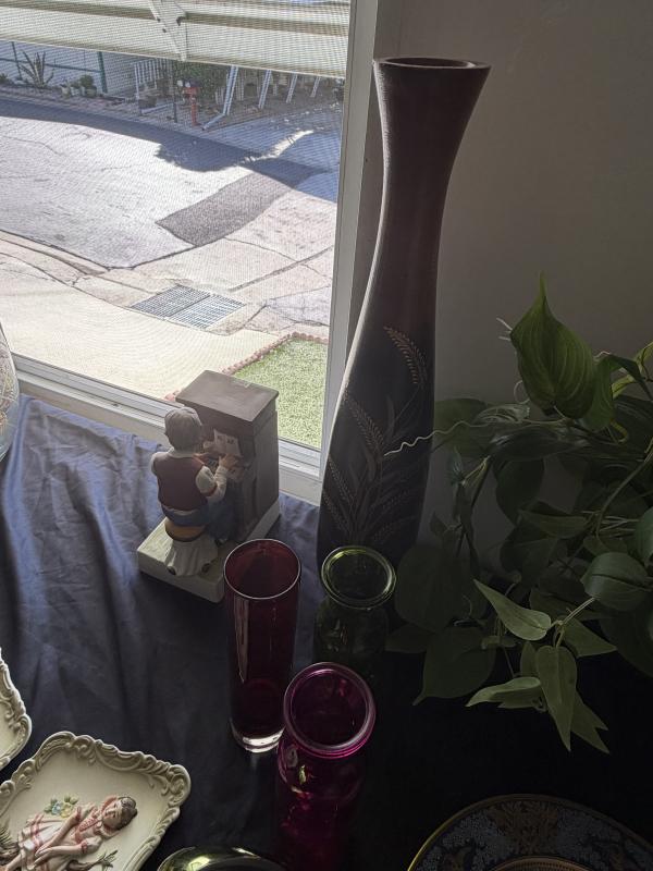 Sale Photo Thumbnail #200