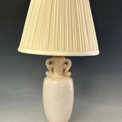 Vintage Aladdin Alacite Ivory Glass Lamp With Glass Finial, 1950s 
