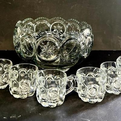 Vintage Glass Punchbowl And Cups, Crystal Cordial Glasses And Laurel Wreath-patterned Water Glasses 