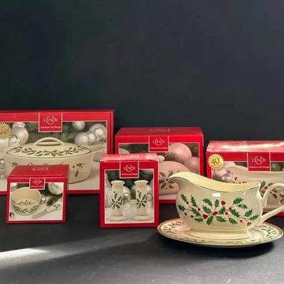 Lenox “Holiday” Roaster, Butter Dish, Gravy Boat, Salt And Pepper And Appetizer Bowl With Knife