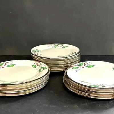 18 Lenox “Holiday Nouveau - Platinum White” Dessert Plates